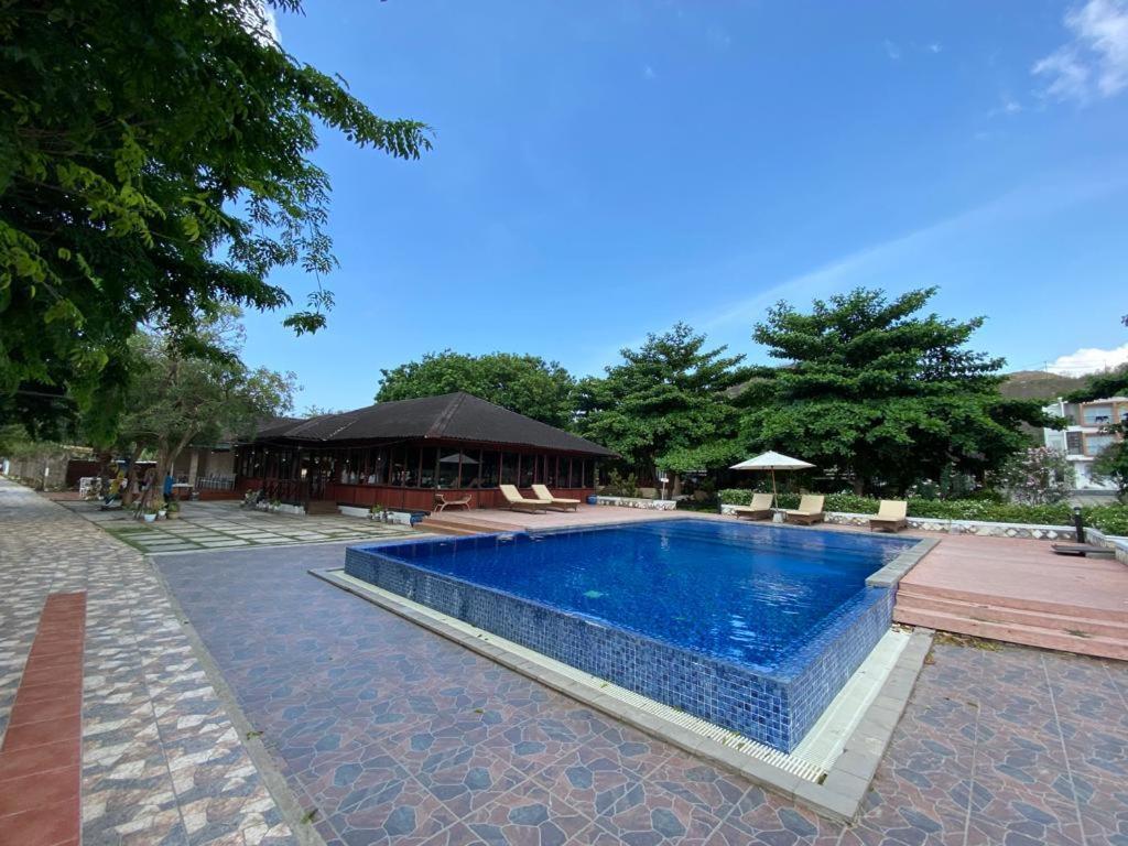 Sylvia Hotel & Resort Komodo Labuan Bajo Luaran gambar