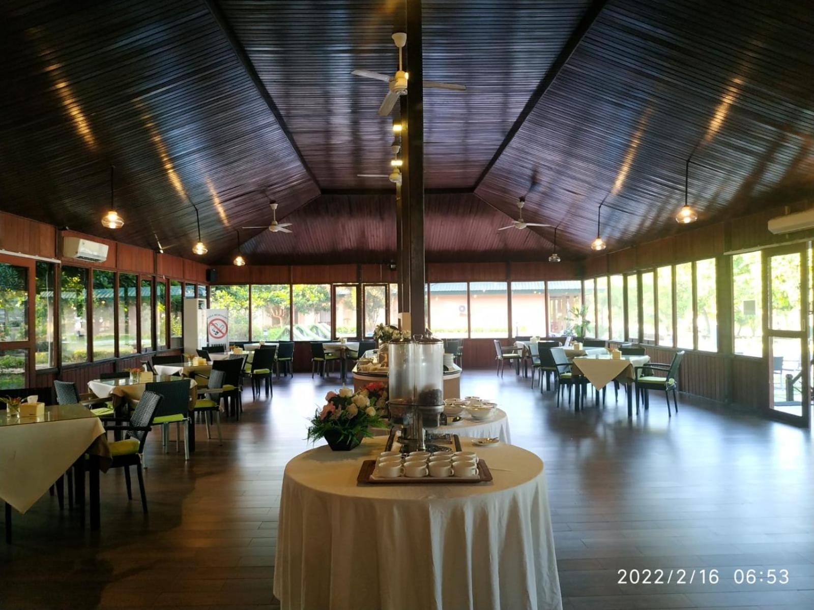 Sylvia Hotel & Resort Komodo Labuan Bajo Luaran gambar